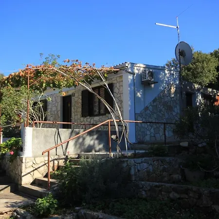 Seaside House Cove Rogacic, - 8889 Nyaraló Vis